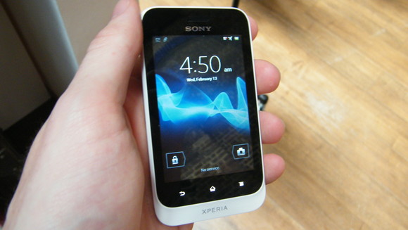 Name:  sony_xperia_tipo_india_31.jpg
Hits: 248
Gre:  40,6 KB
