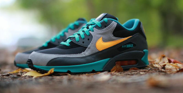 Name:  Nike-Air-Max-90-Winter-Black-Laser-Orange-Wolf-Grey-lead.jpg
Hits: 368
Gre:  57,5 KB