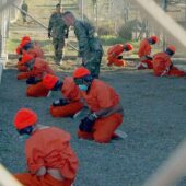 Guantánamo-Folter: Ein weiterer Versuch zur Schließung